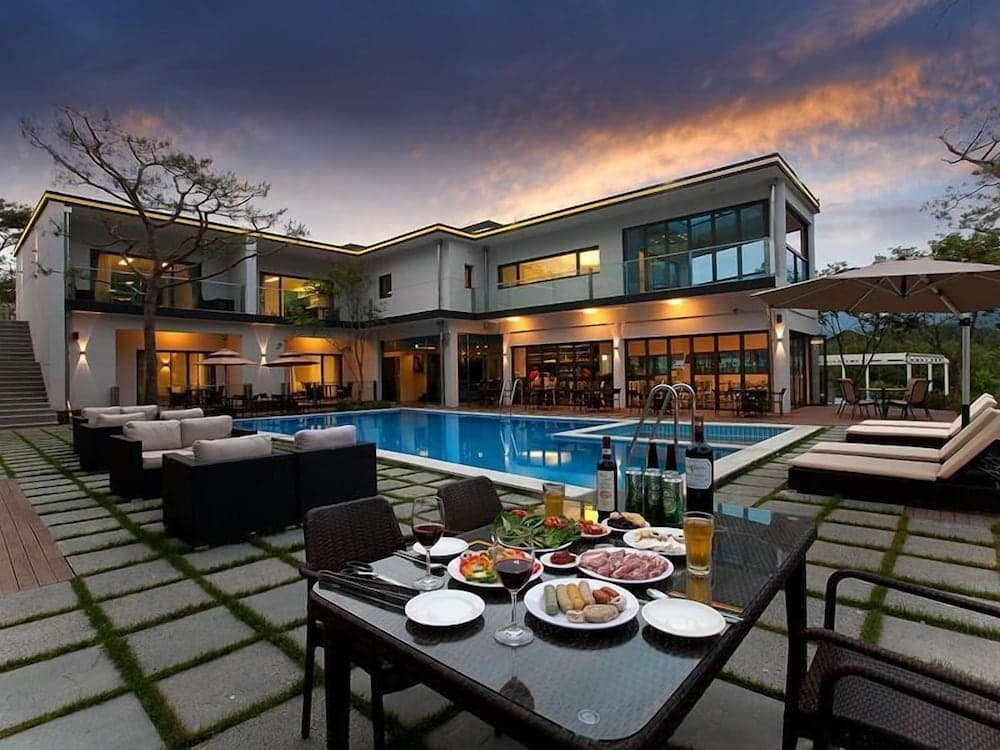 Ethren Resort