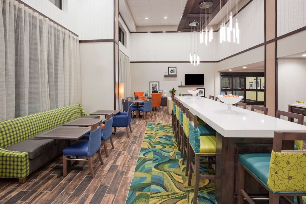 Hampton Inn & Suites Sioux City South