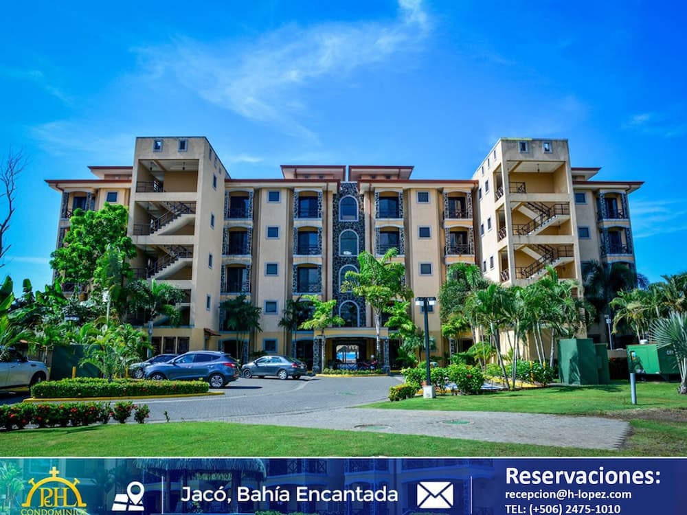 Condominios Rancho Ecuestre Hermanos López