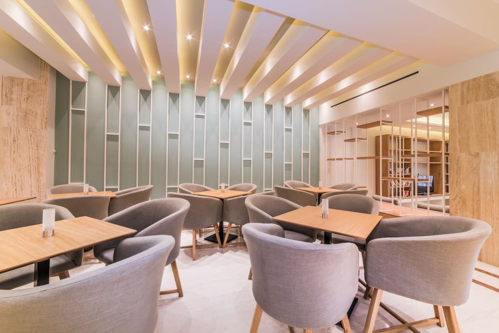 Lobi dinlenme salonu