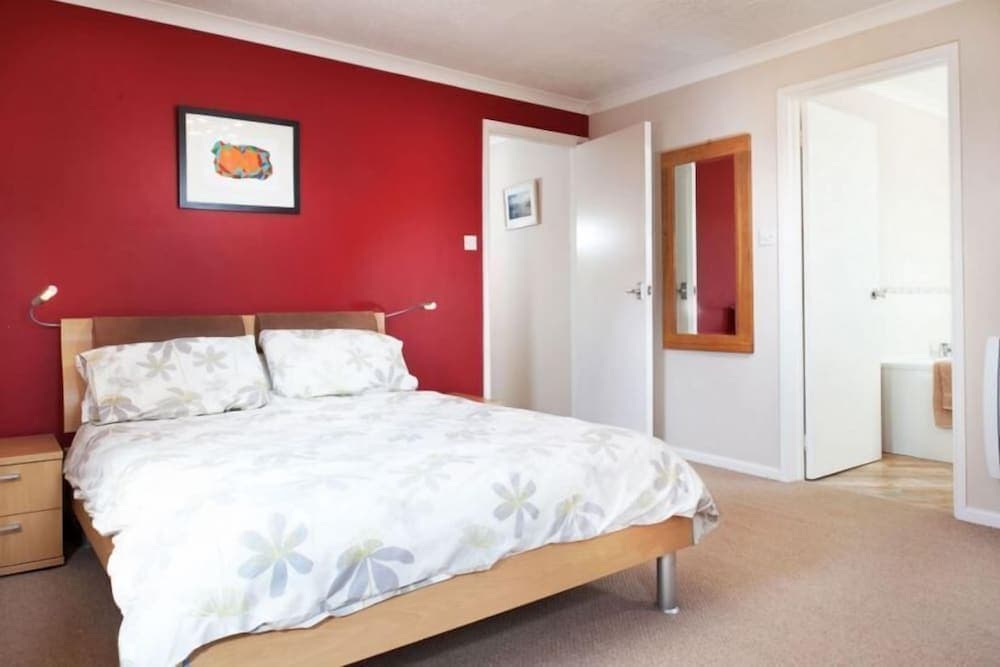 Gwithian Holidays, Godrevy House