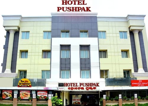 Hotel Pushpak