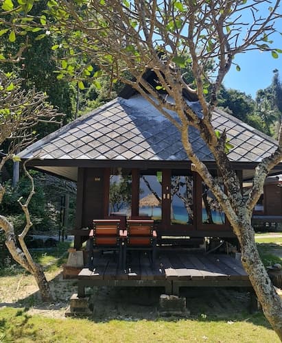 Koh Ngai Thanya Beach Resort