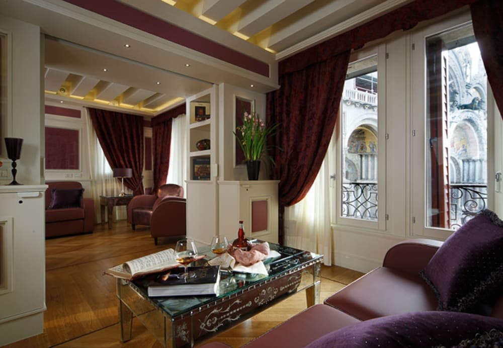 Canaletto Luxury Suites - San Marco Luxury