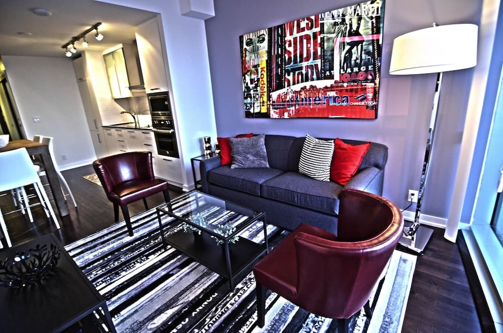 Toronto Escape - Onyx Suite