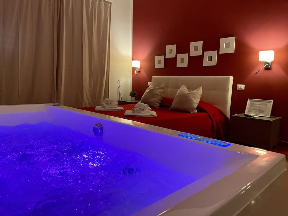 Le Coq Suites