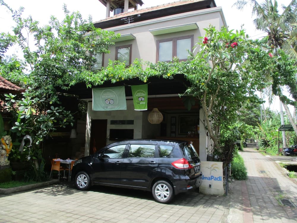 Uma Padi Villa