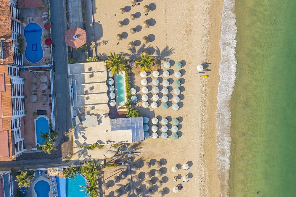 Suites at Sapphire Ocean Club