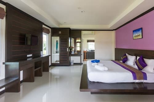 Lanta Lapaya Resort