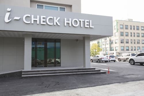 i-CHECK Hotel