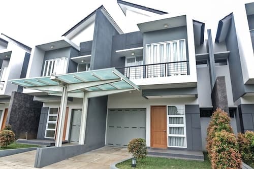 De Orion Setiabudi Villa