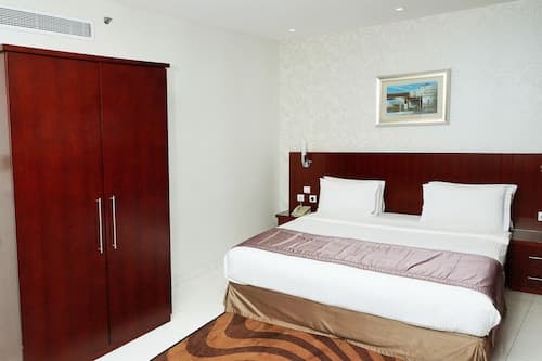 Mayral Grand For Hotel Apartments