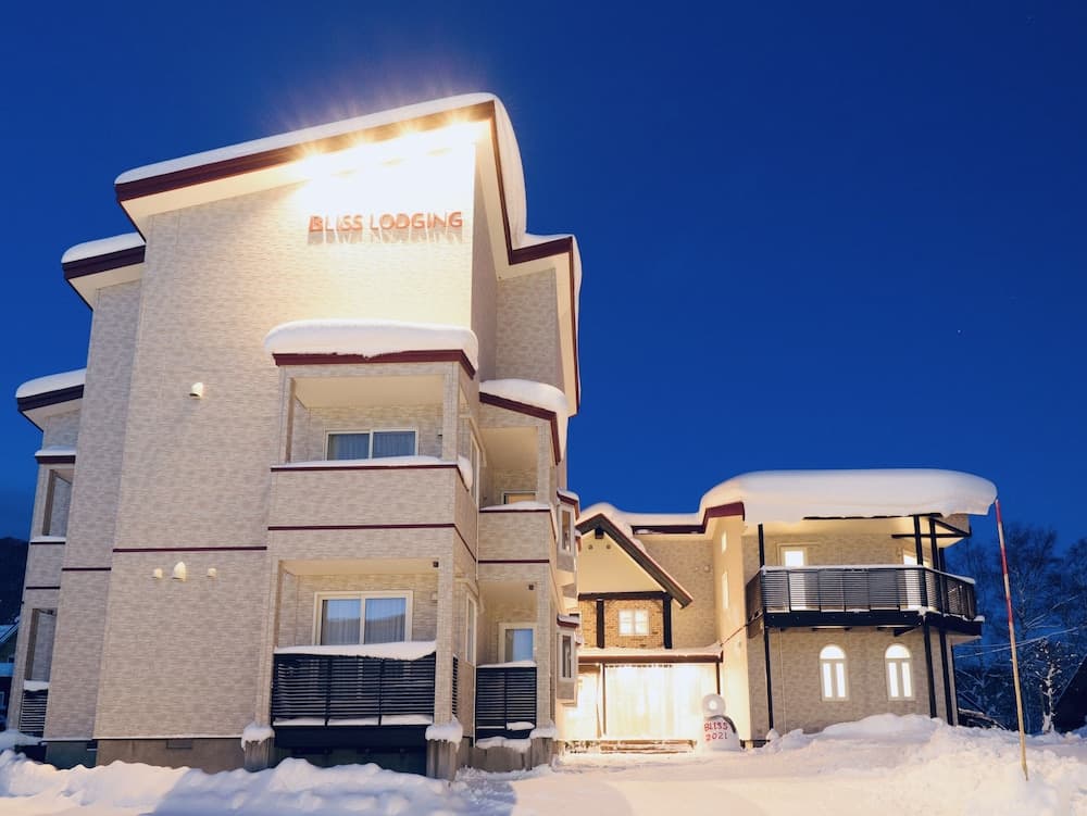 Bliss Lodging