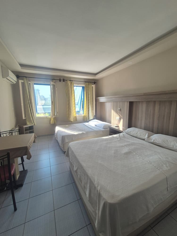 Cihanay Hotel