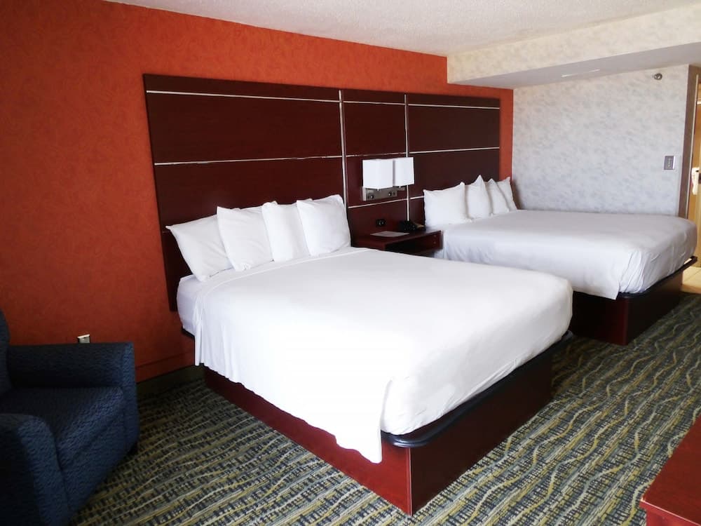 Breakers Resort Inn