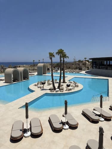 Nana Royal Premium Resort & Spa