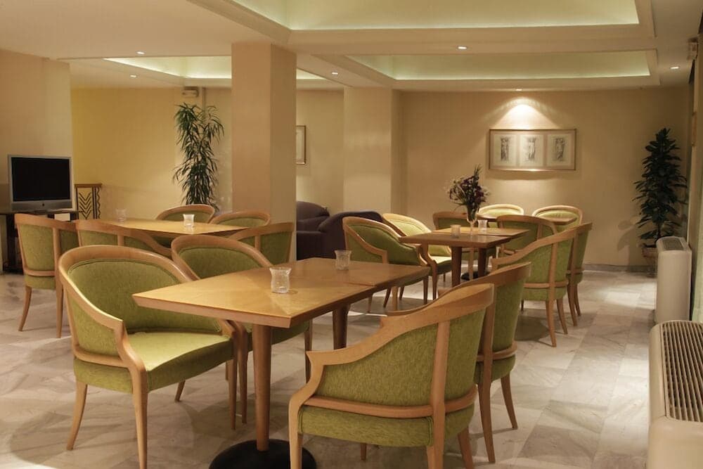 Lobi dinlenme salonu