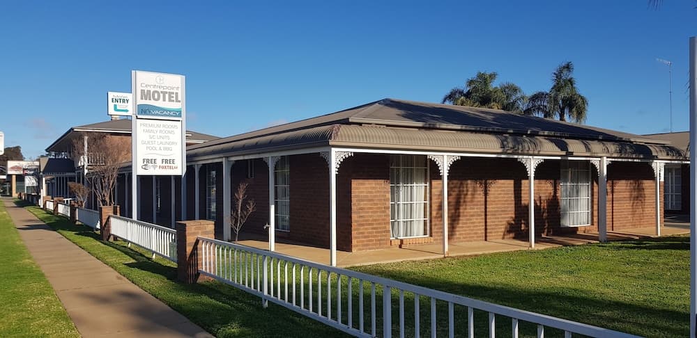 Centrepoint Motel