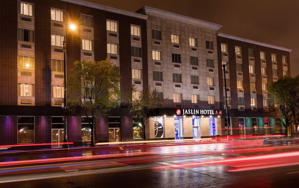 Jaslin Hotel