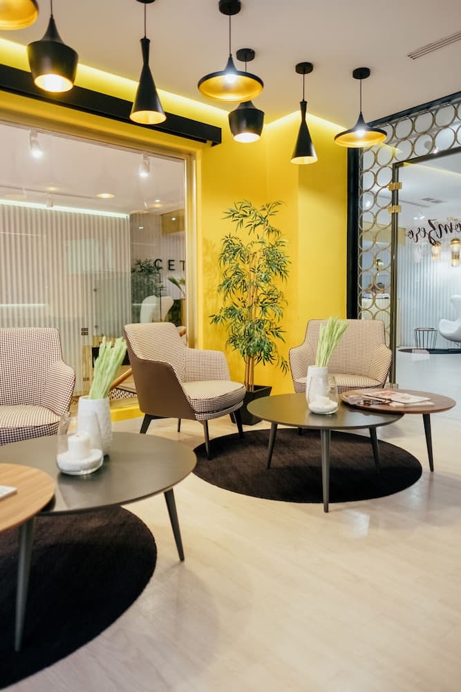 Lobi dinlenme salonu