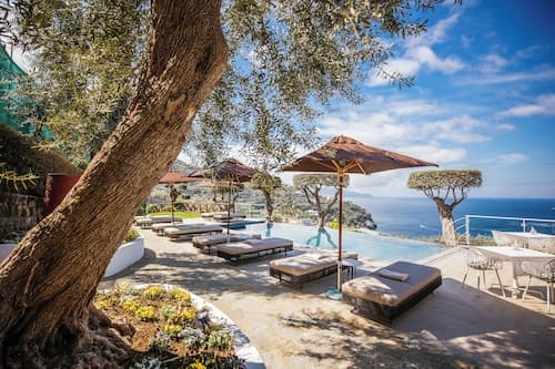 Villa Fiorella Art Hotel