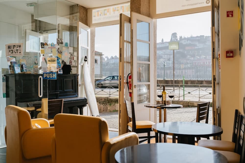 Lobi dinlenme salonu