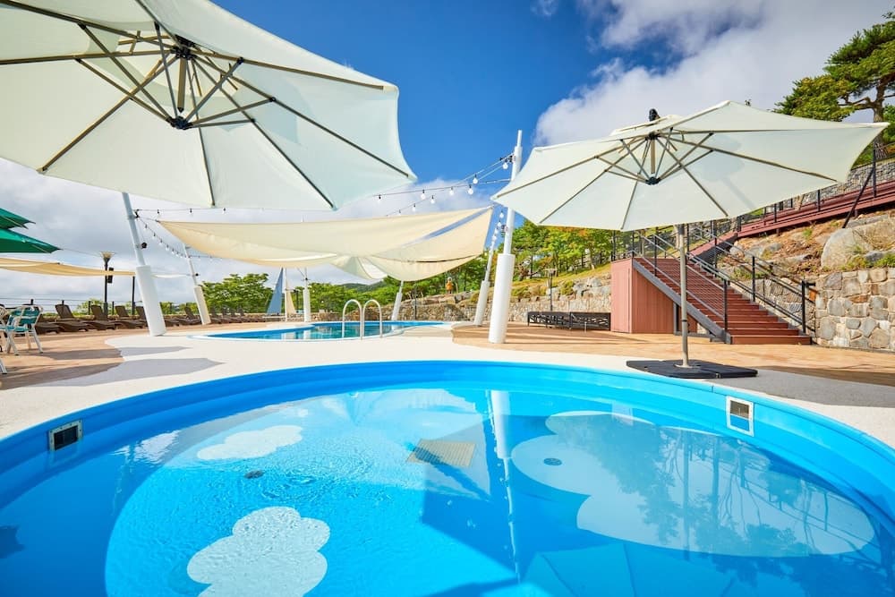 The Mauna Ocean Resort