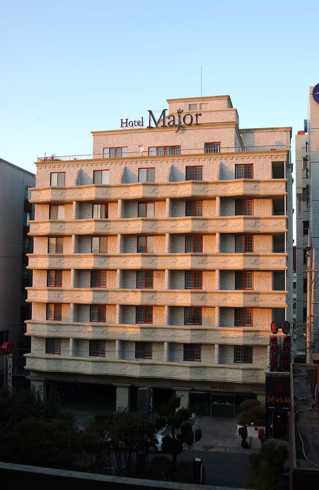Major Hotel