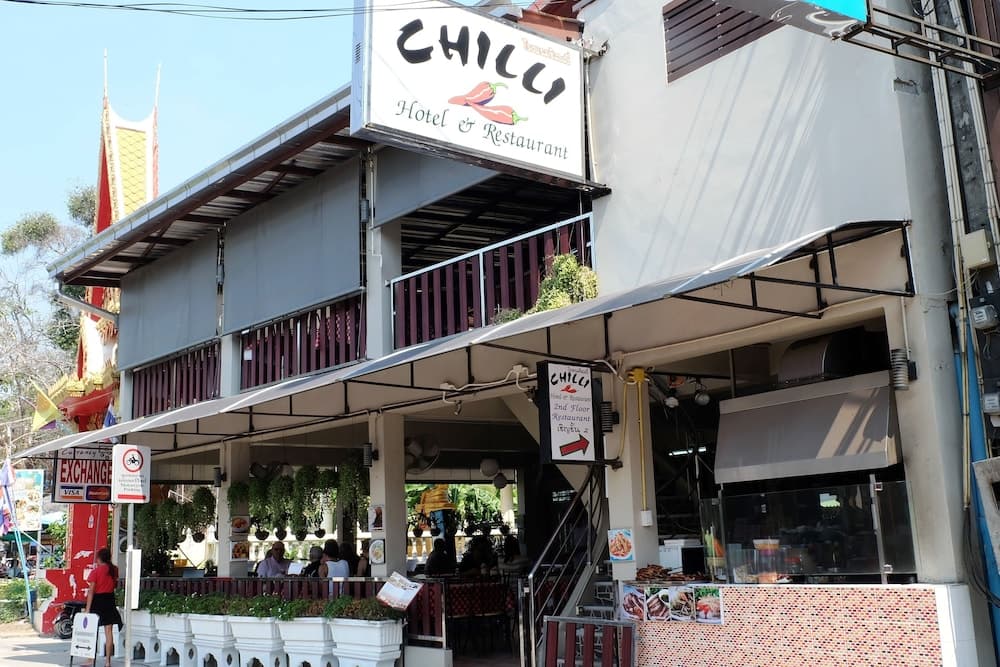 Chilli Hotel & Restaurant