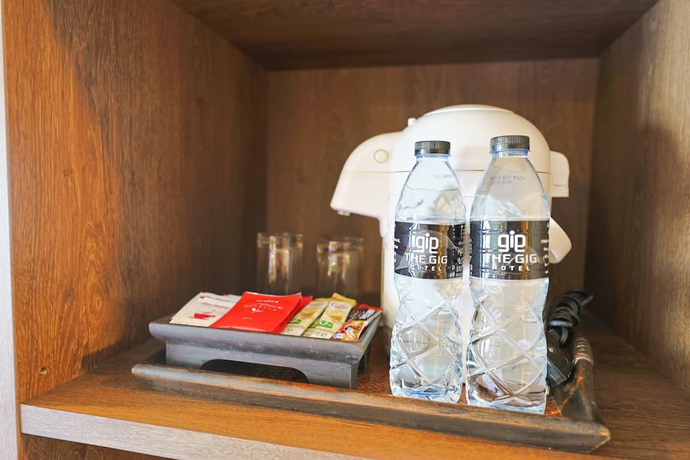 Kahve ve/veya kahve makinesi