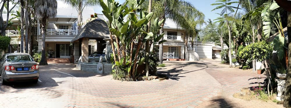 Summerview Guest Lodge