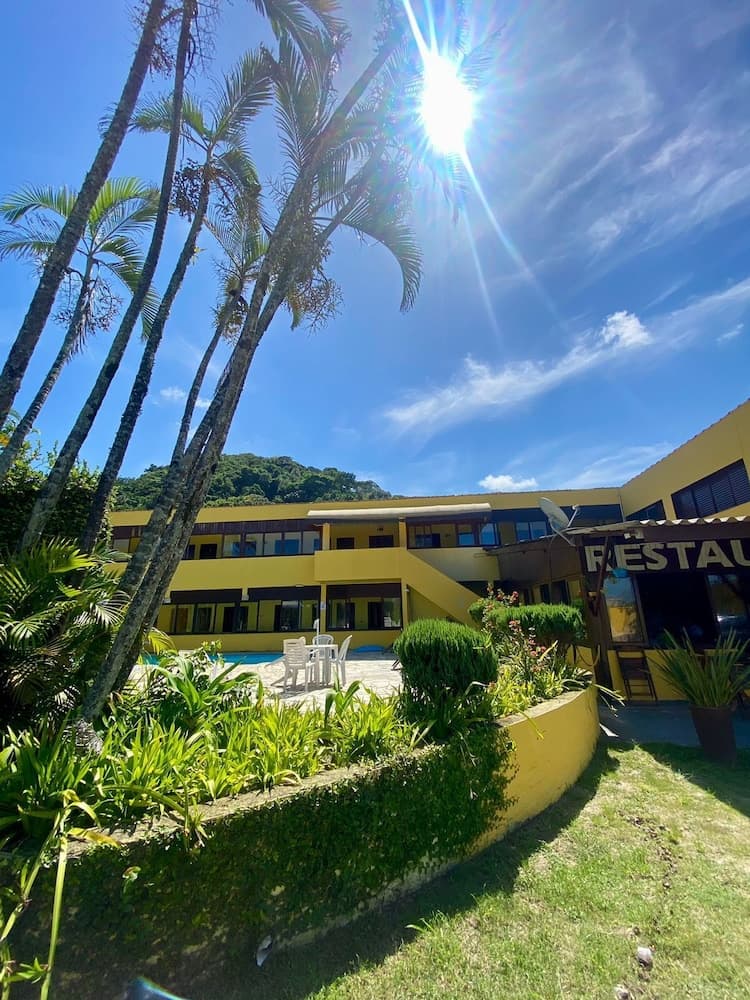 Pousada e Restaurante H Guarujá