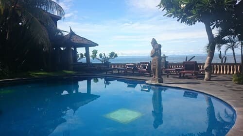 Batu Bolong Cottages