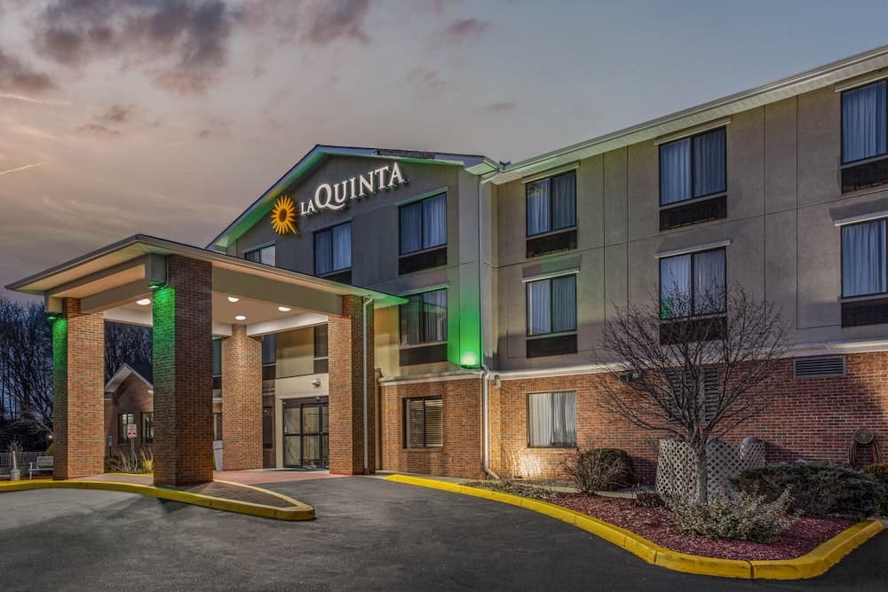 La Quinta Inn & Suites by Wyndham Norwich-Plainfield-Casino