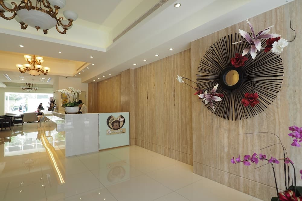M Hotel