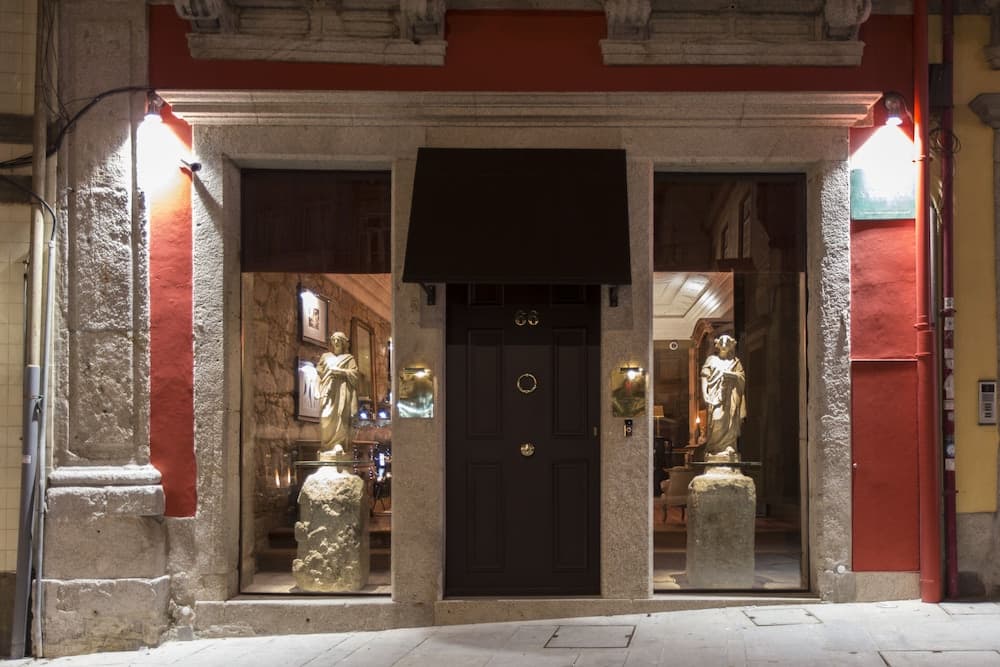 M Maison Particulière Porto