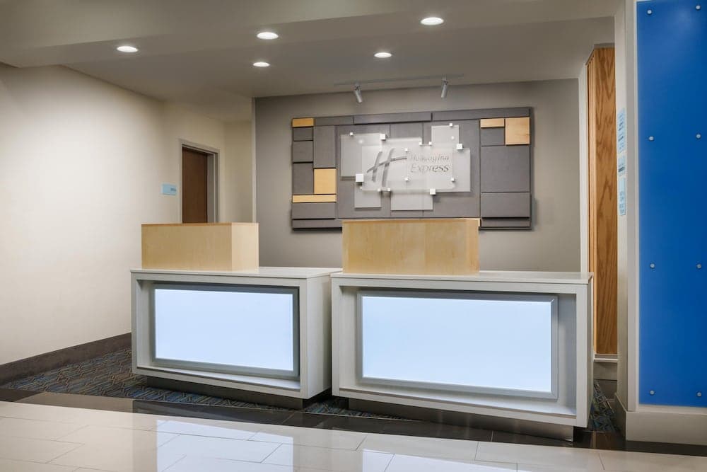 Holiday Inn Express & Suites Oakhurst - Yosemite Park Area by IHG