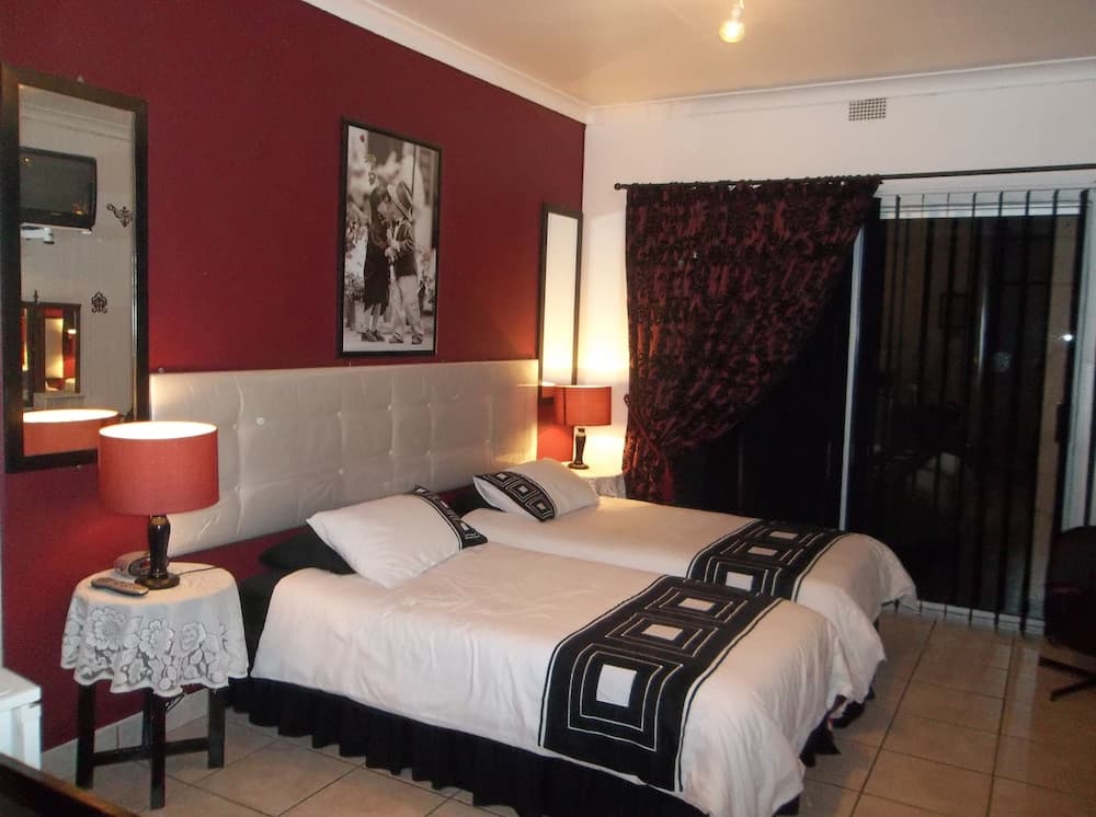 Linga Longa Guest House