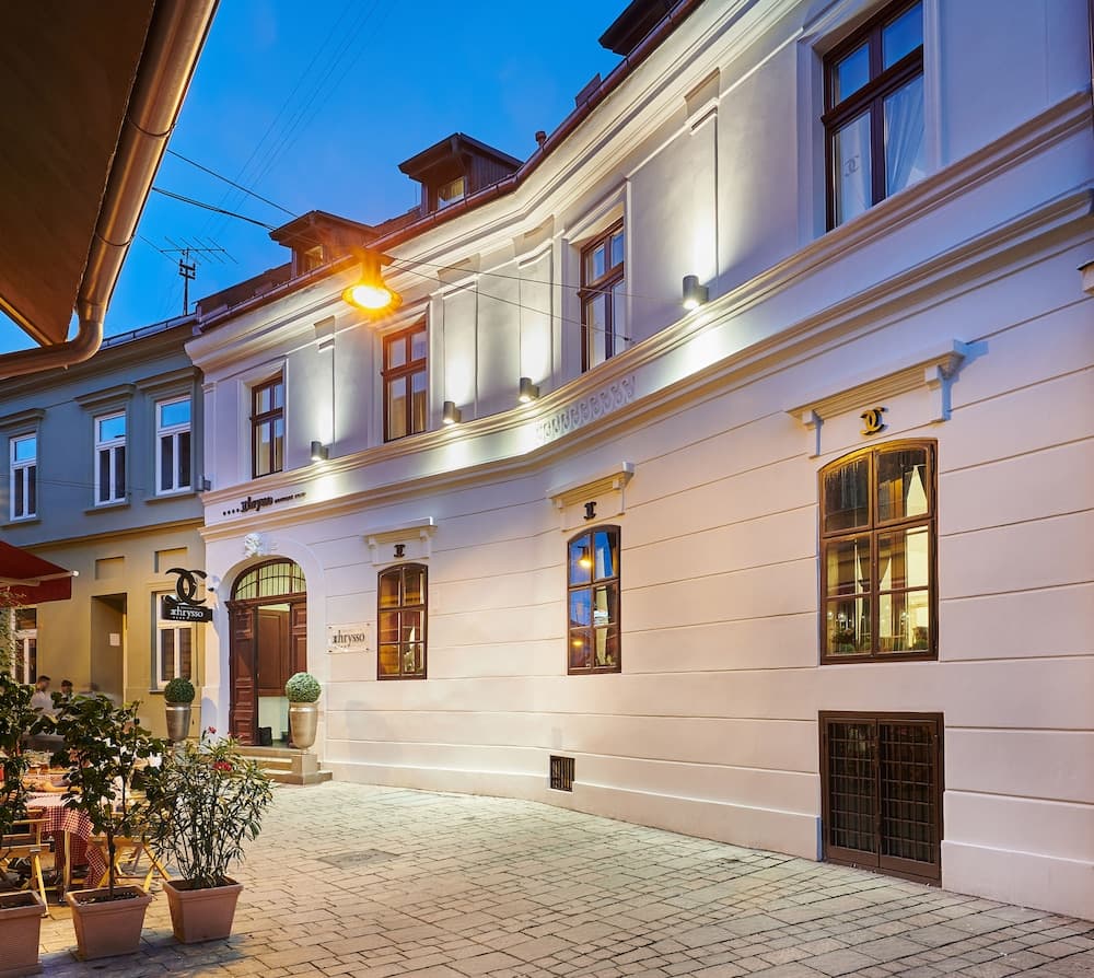 Boutique Hotel Chrysso