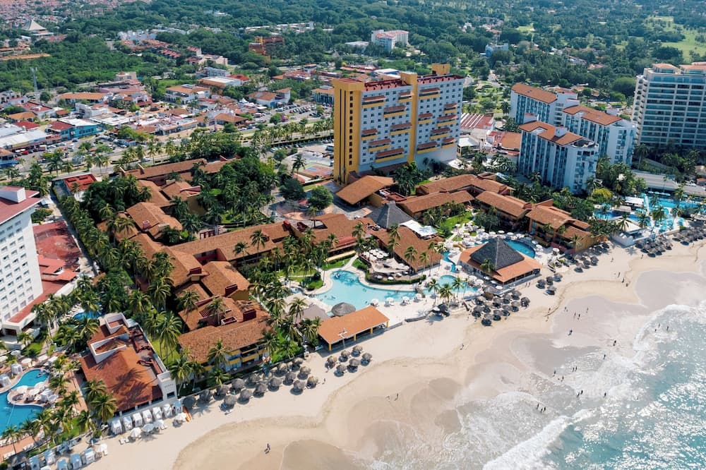 Holiday Inn Resort Ixtapa All-Inclusive by IHG