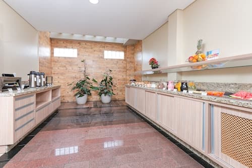 Hotel Express Terminal Tur - Rodoviária Porto Alegre
