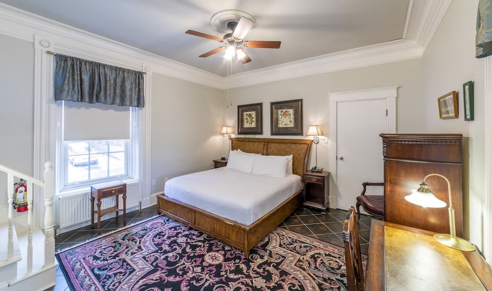 Chipman Hill Suites on Union