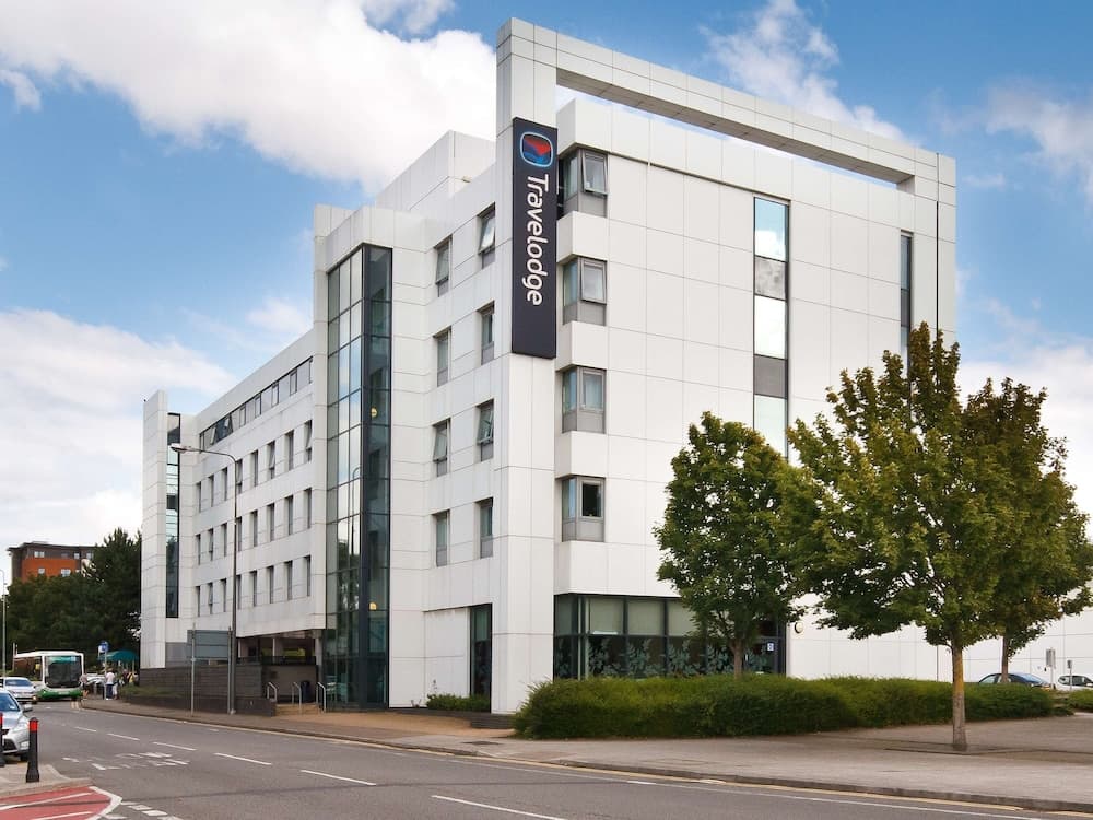 Travelodge Cardiff Atlantic Wharf Hotel