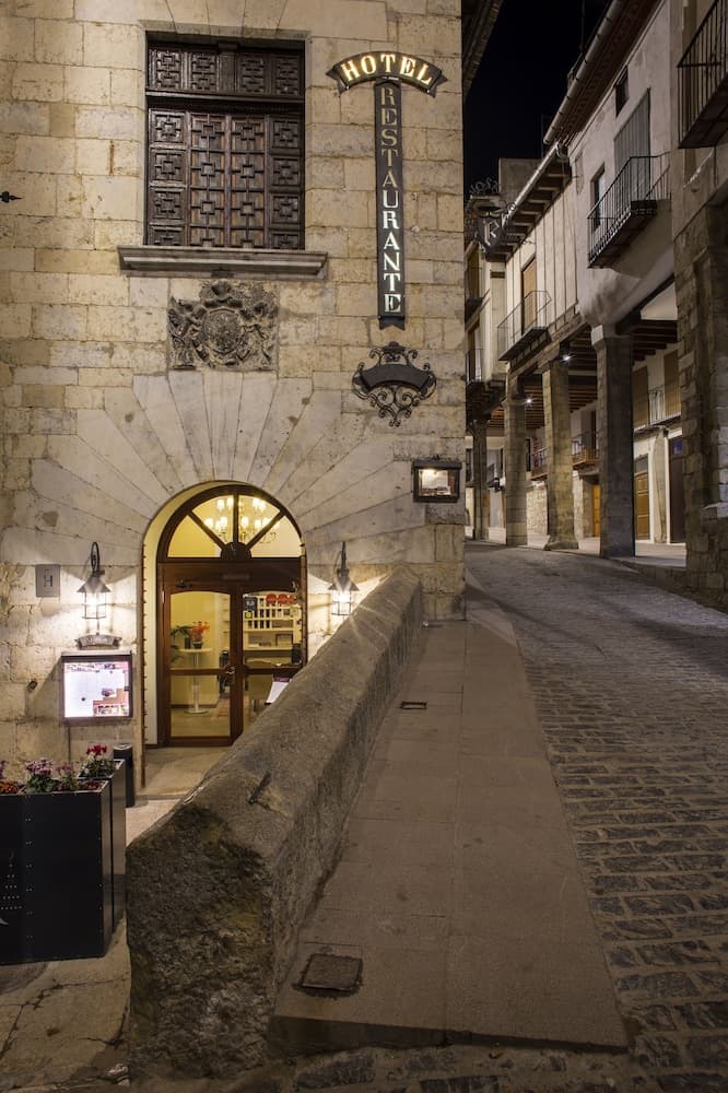 Hotel Cardenal Ram