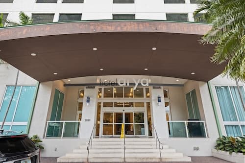 Private Residences at Hotel Arya by SoFLA Vacations