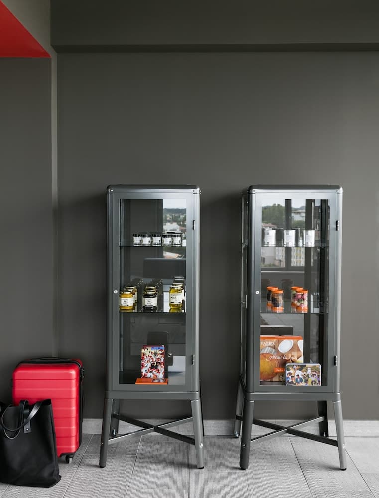 Hediyelik eşya dükkânı