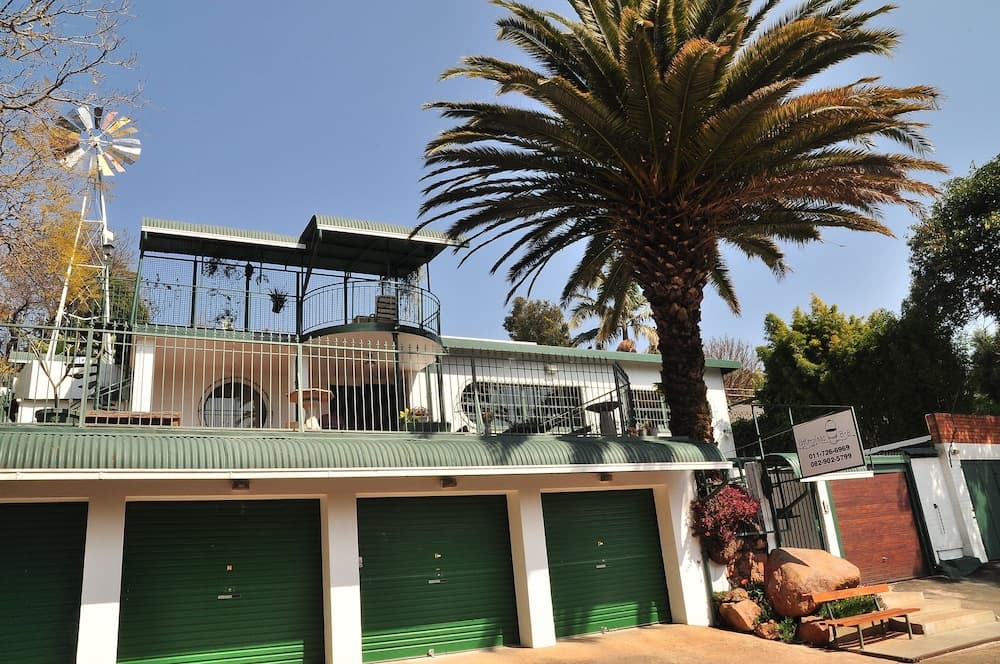 Agterplaas Guesthouse B&B