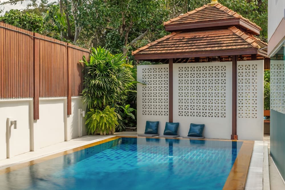 Rendezvous Classic House