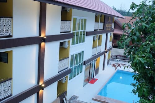 Monmuang Hotel and Residence