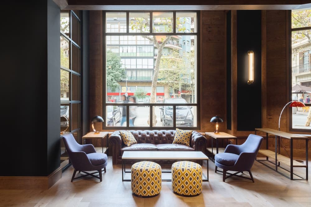 Lobi dinlenme salonu